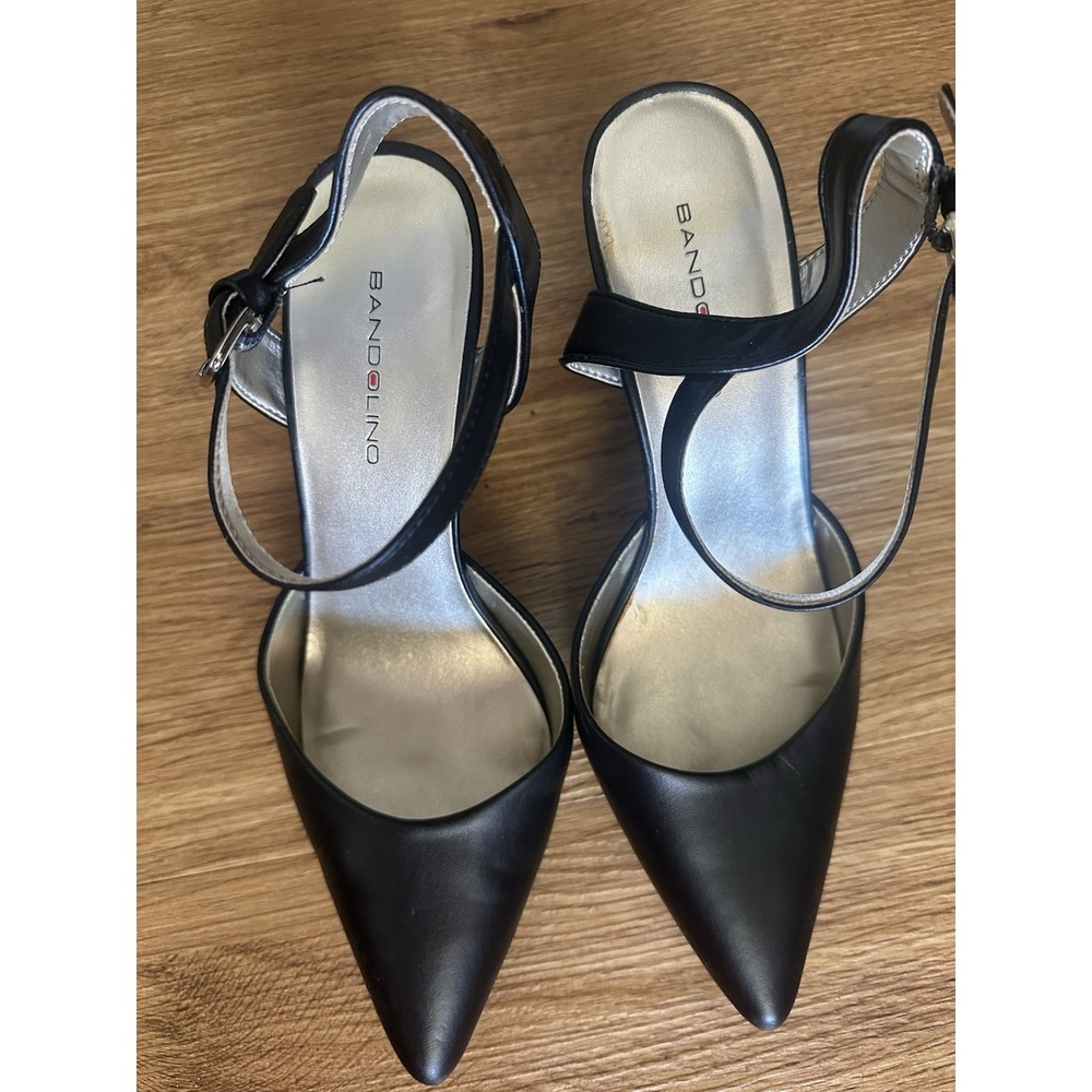 Bandolino Women's Black Leather Pointed Toe Ankle Strap Buckle Heels 8 - Picture 2 of 4